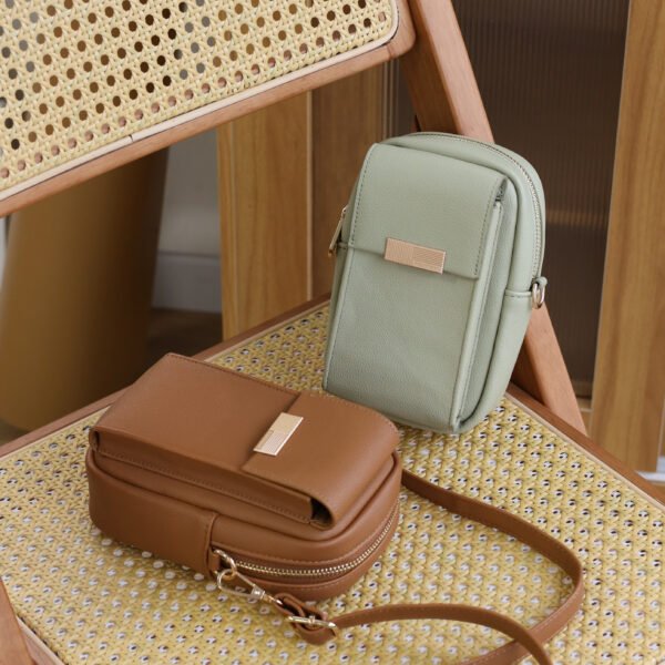 Fashion Magnetic Zipper Waterproof PU Leather Purse Wallet - 图片 3